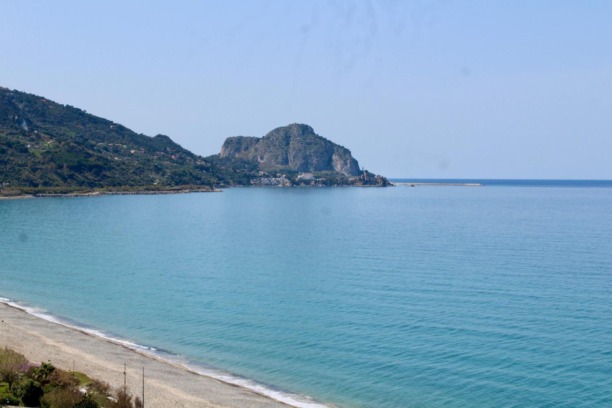 Seaside Oasis Apartment Cefalu Ngoại thất bức ảnh
